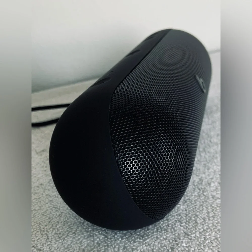 Beats by Dr. Dre Pill
Portable Bluetooth Speaker~Matte Black *A3211 - Picture 6 of 13